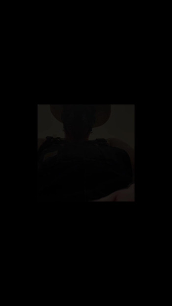 Yeehaw！小妞射在镜头前