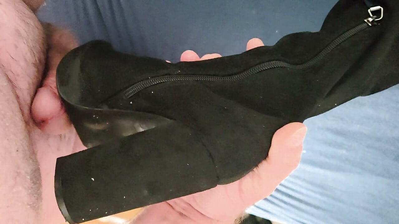 Utmanande romantik med svarta mocka overknee GoGo-stövlar 36