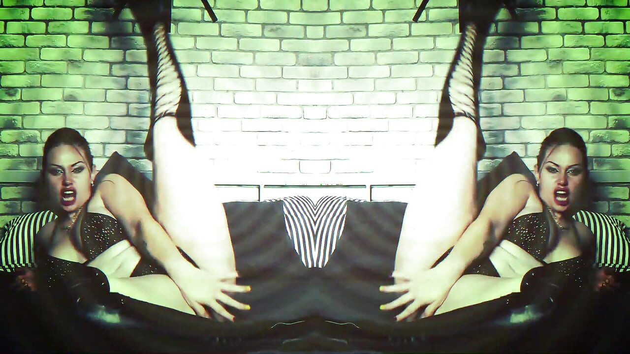25 frame daze mind fuck! Full bottle and your credit card