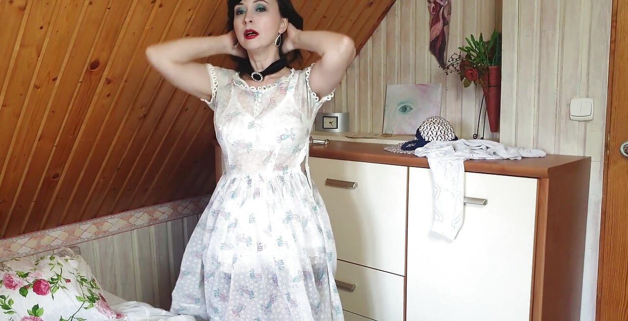 新瓦妮莉安娜的影片