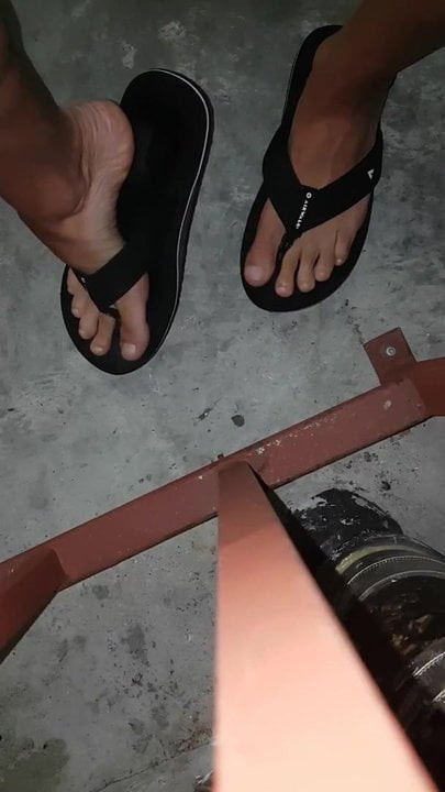 MY FEET AND TOES