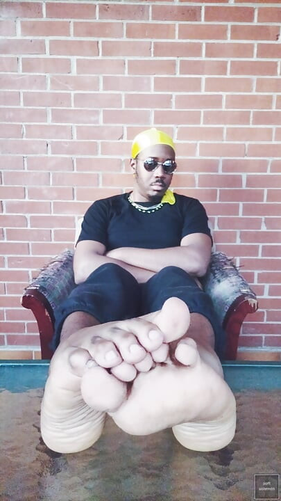 Moving male soles and toes (2026)