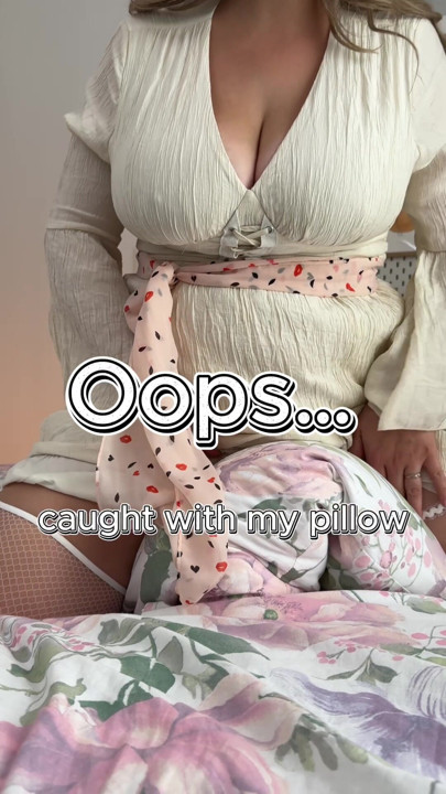 This cushion is lovely! A soft cushion and a soft MILF