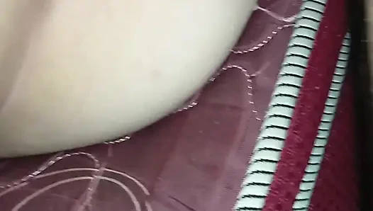 Fucking her on her side and cumming on top of her pussy