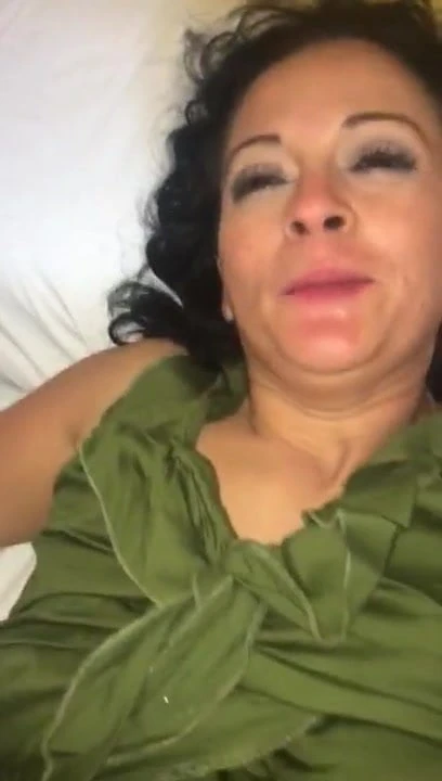 cummed in mature pussy