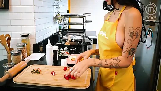 Heiße lesbische Latinas kochen – Teil 2 – SFW