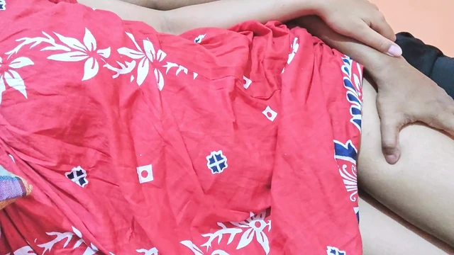Horny Girl Gets Sex When Her Husband Is Not At Home.