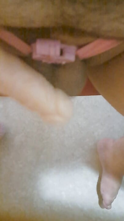 Sissy Cums After a Ballbusting Session