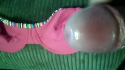 Pembe sutyen boşalması 18.1.17