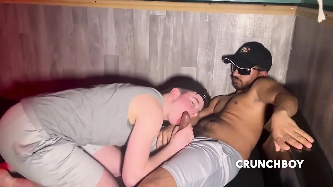 4655 Transboy Fucked by Xxl Arab Duck in Sauna