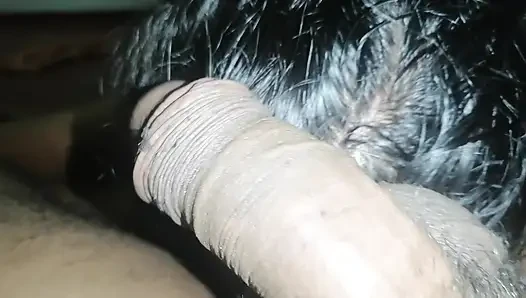 Kocası çalışırken Sri Lankalı gerçek üvey anne