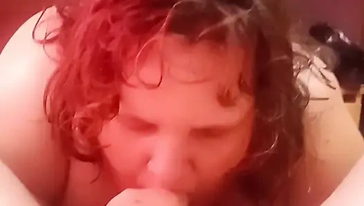 Heißer blowjob von fettem bBW-mädchen