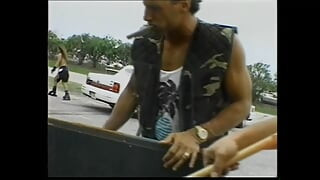 Muschi movie official