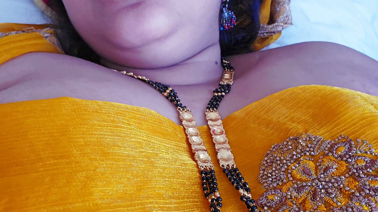 Pyasi bhabhi bekommt keine lande-hindi-stimme