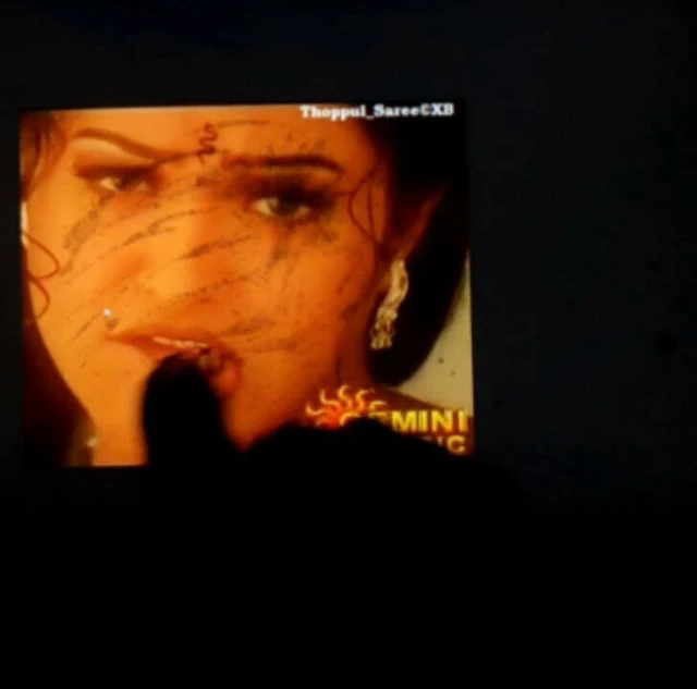 Raasi aunty actress cum tribute
