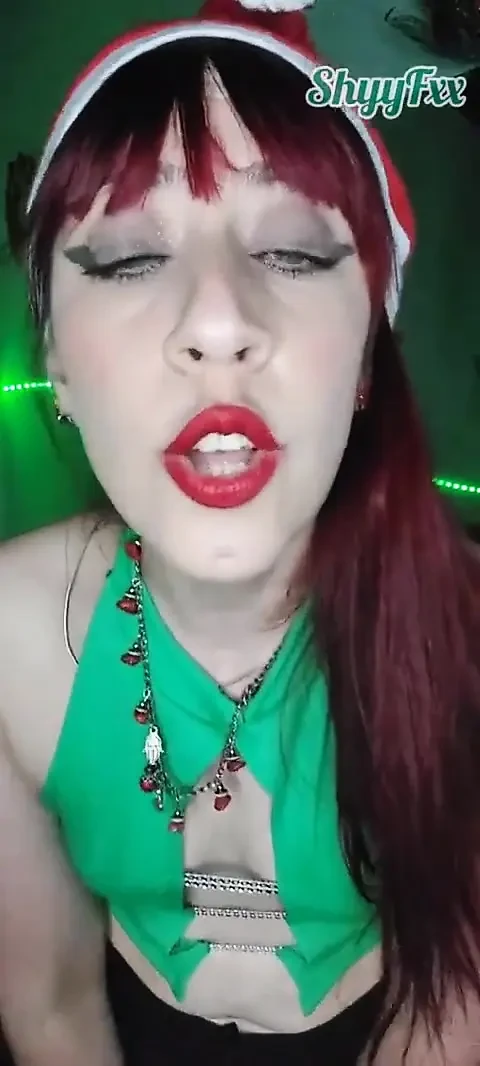 Shyyfxx Cheating Girlfriend Gives Her Obedient Puppy an Unforgettable Experience Cuckcold