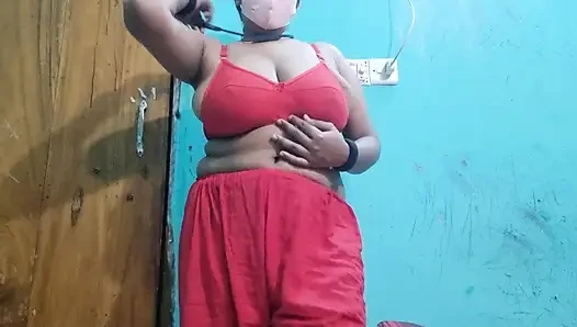 Video baru gadis cantik lagi santai sendirian di kamar tidur