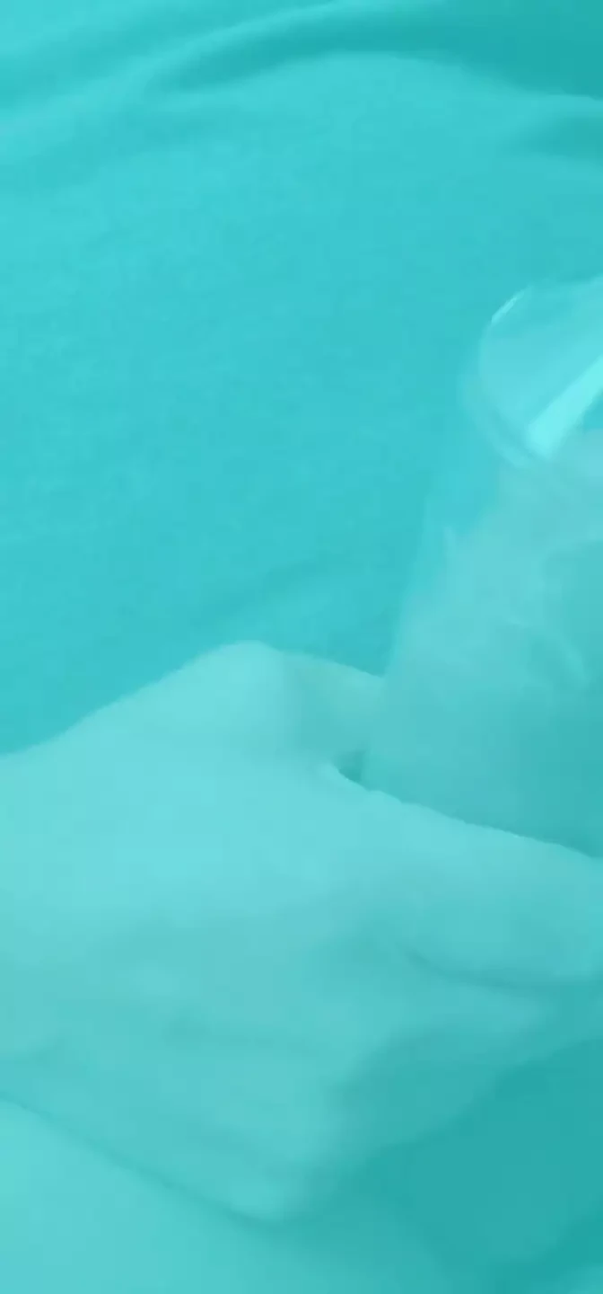 玩弄阴茎