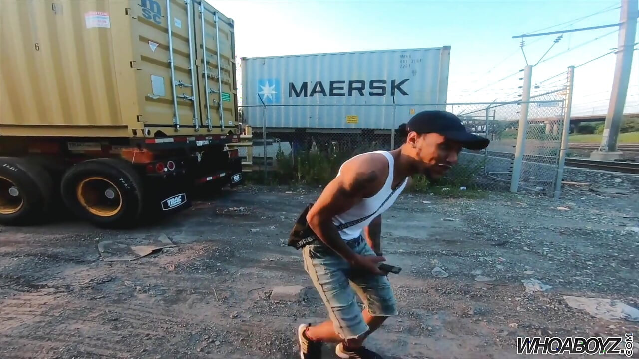 Sexo en público follando al aire libre un gran culo