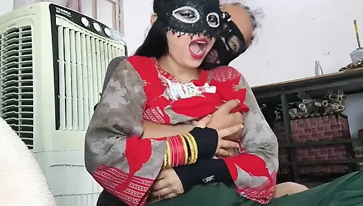 Hintli ateşli çift seks hikayesinin tadını çıkarıyor Hintçe ses