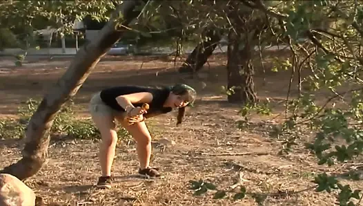 Three pussy pleasing army chicks get down n dirty back at the house