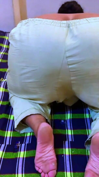 Collage Girl Start Live Show in hostel when she was horny | Clip 2