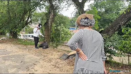 Penyihir itu melakukannya lagi!! Wanita tua dientot habis-habisan