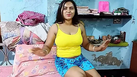 Hintli desi iki arkadaş bir erkekle sert sikişiyor