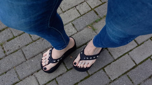 I love showing off my sexy feet in public