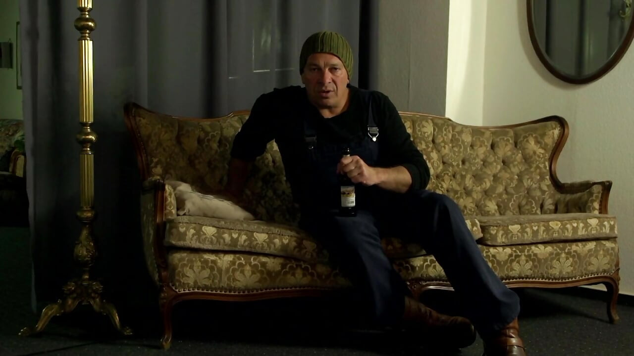 Blonde milf with oiled big boobs takes BBC fucker and cum on tits ending