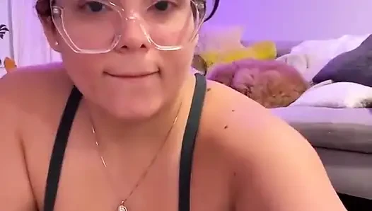 Прямая трансляция с Dani Valentina