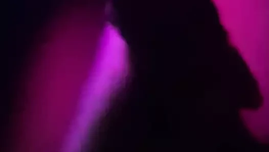 Bilgisayarımın önünde mastürbasyon yapıyor ve boşalıyorum