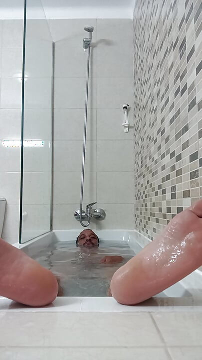 I Went to Take a Shower and Made a Video for My Followers.