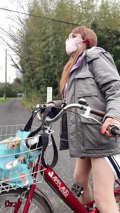No176 På vej tilbage fra parken