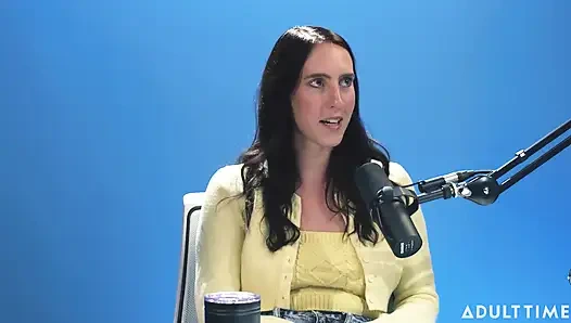 Cadence Lux: Authentische orgasmen & Selbstvertretung