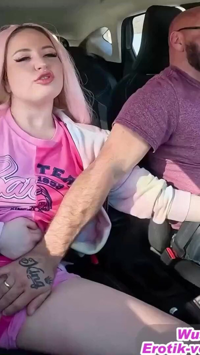 German teen hitchhiker fucked outdoors without rubber | Clip 2
