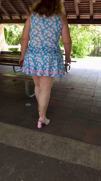 Jamdown26_da0603 - Hot Sexy BBW Walking Outdoors in the Park Wearing Mini Dress and Heels