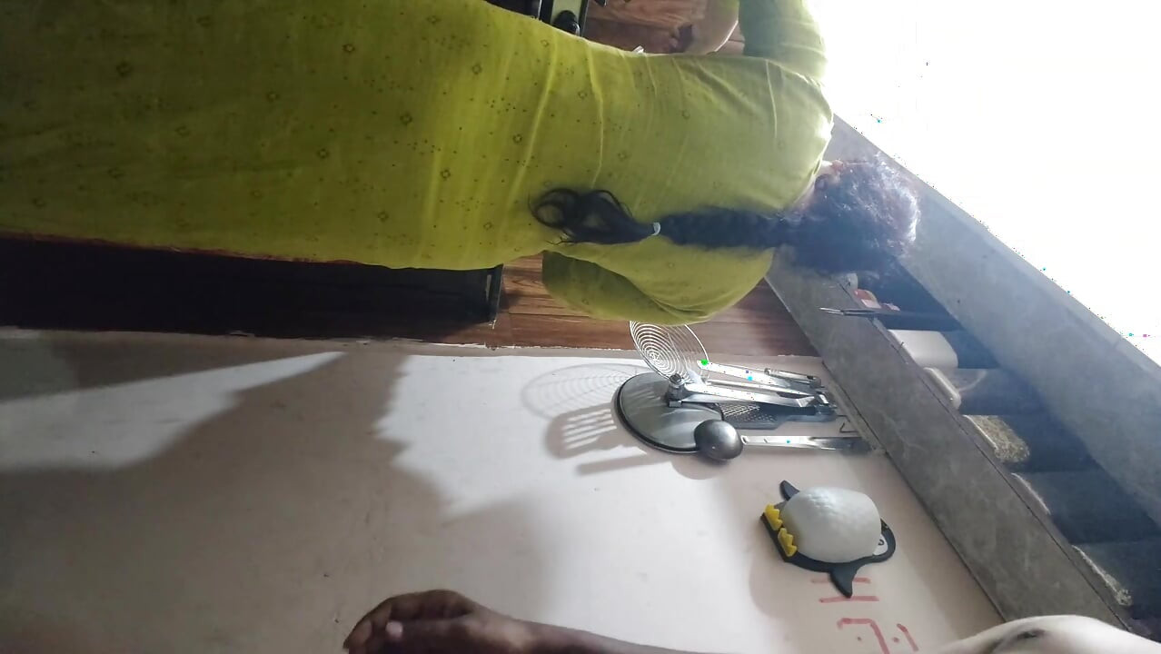 Kitchen me sex ka mood ban gaya HD VIDEO