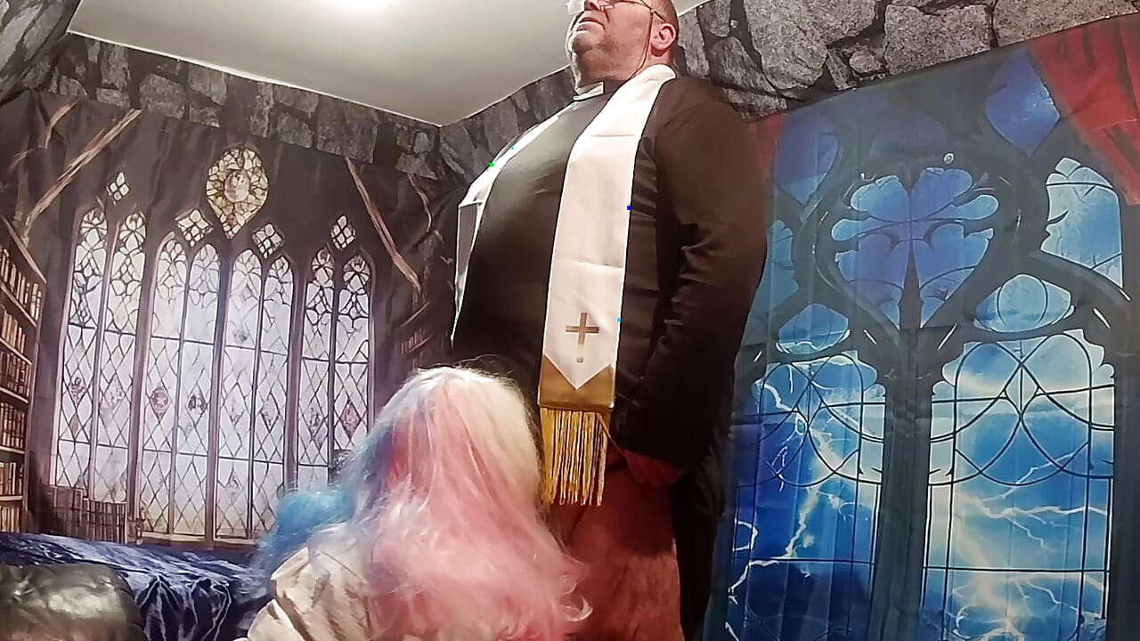 Część 1: - Wikariusz i niegrzeczny student!