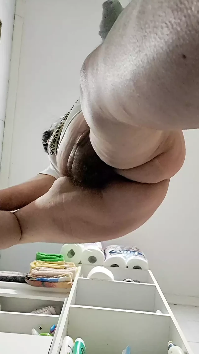 Hairiest Mommy's Pussy