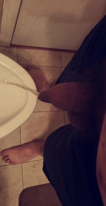Peeing out of my uncut cock