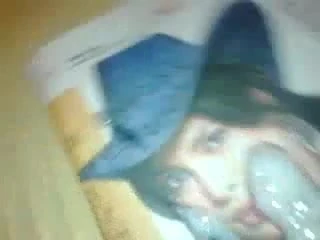Priyaanka chopra face tributted !!