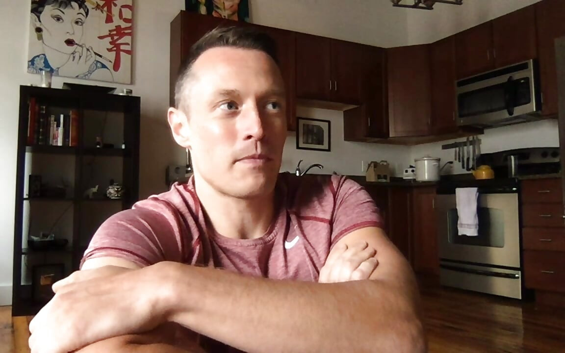Muscle Worship Live Chat