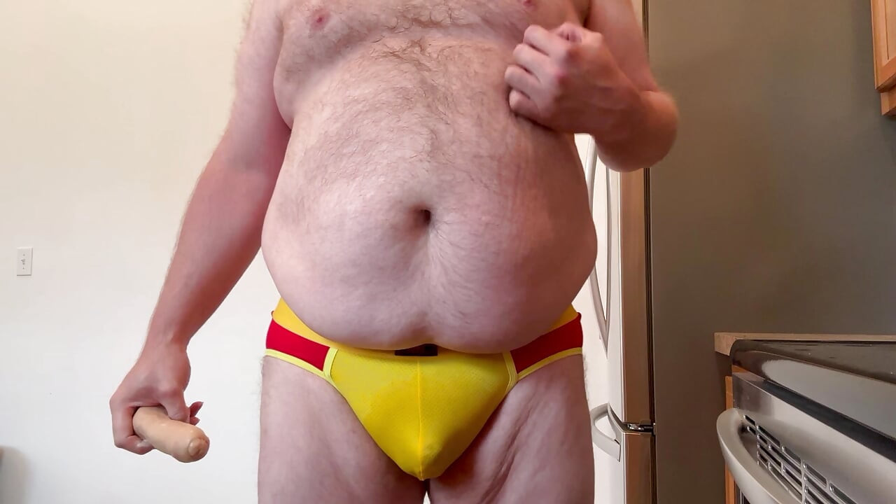 Dildo Makes a Fat Bear Squirt
