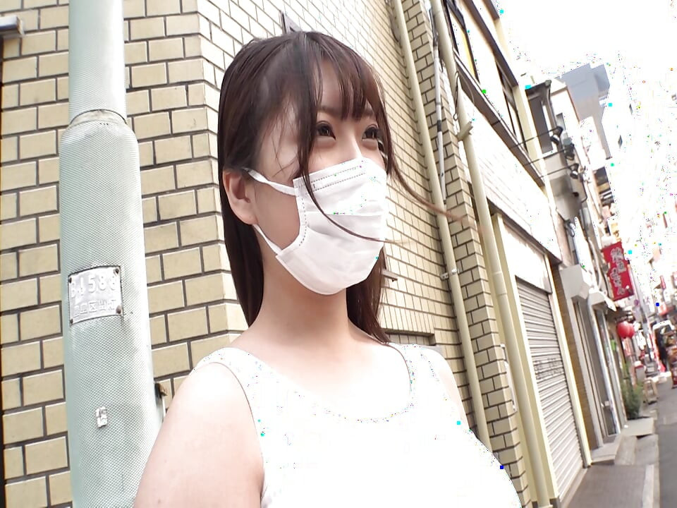 P133G06 Meet cute beauties found on the app and check into a hotel immediately! Currently, a busty, introverted girl without a boyfriend is having a sex with a no-pako slap shot!