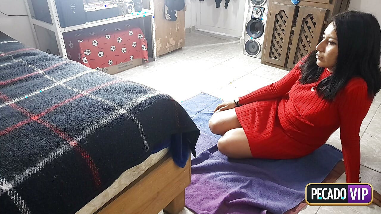 모든 정액을 다 뽑아내서 반짝반짝 빛날 때까지 자지를 엄청 빨아야 해