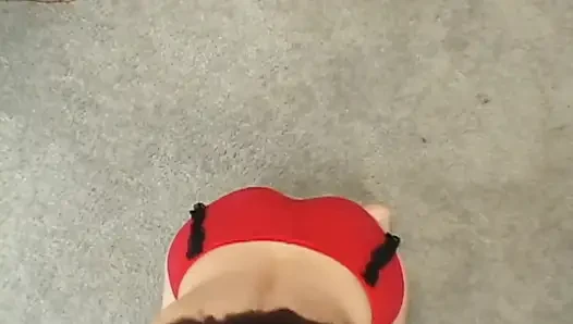 Ağzında ne kadar büyük bir zenci yarağı var, sürtük fahişe!!