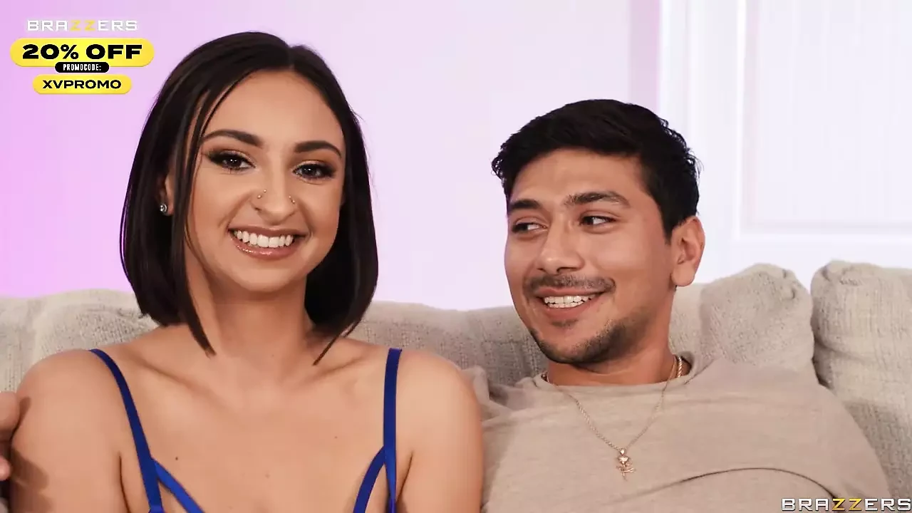 每朵玫瑰都有其三路。Hailey Rose - Brazzers