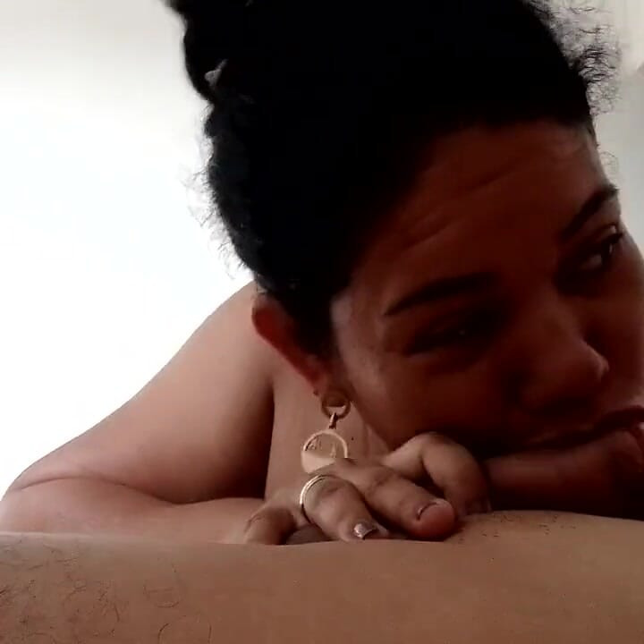 Deliciosa mamada casera