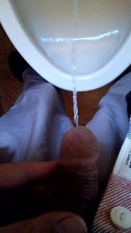 pee